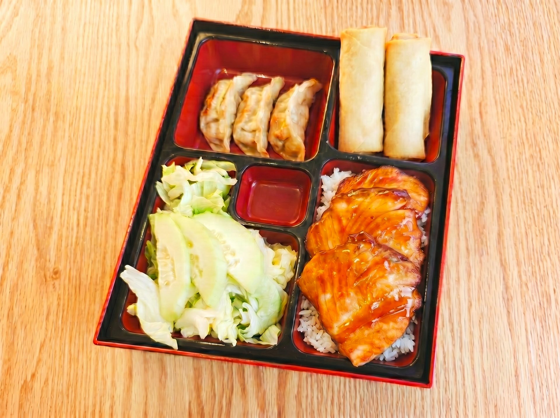 Open Kitchen, Generous Plates